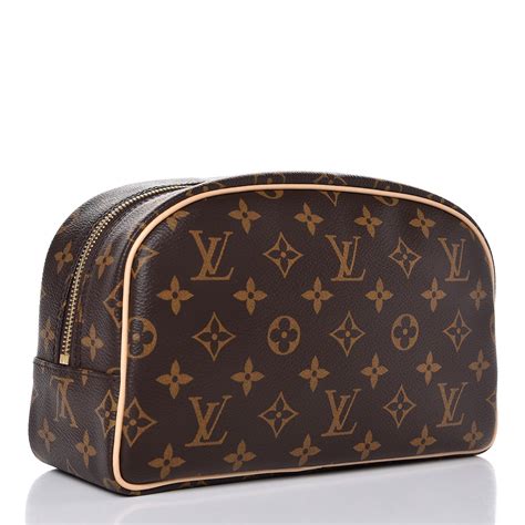 louis vuitton toiletry bag men.